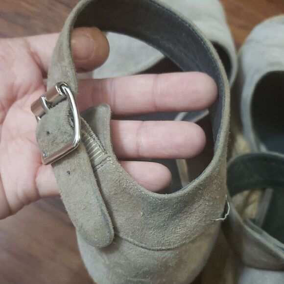 Stuart Weitzman Grey Chic Feminine Summer Suede Wedge Platform Sandals Size 7 - Picture 5 of 12